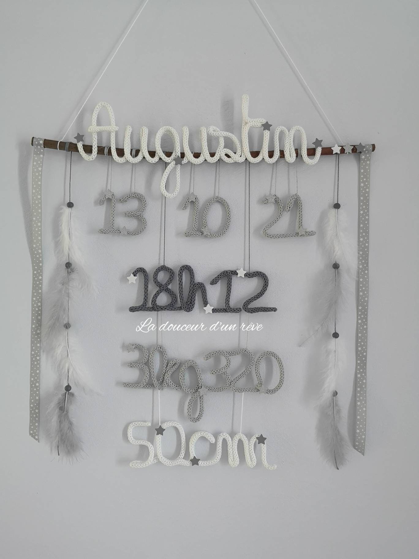 Suspension de Naissance Tricotin Prénom Jusque 5 Lettres sur Bois Flotté Mobile Originale Cadeau Bap