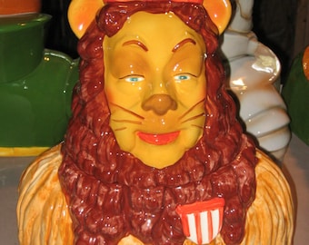 Wizard of Oz Cowardly Lion Cookie Jar from Star Jars