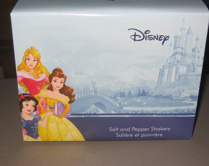 Ariel Salt and Pepper set