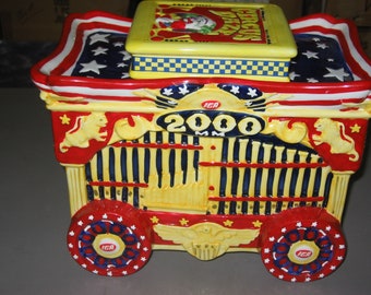 Circus Daze Cookie Jar