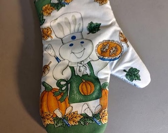 Pillsbury Doughboy Oven Mitt