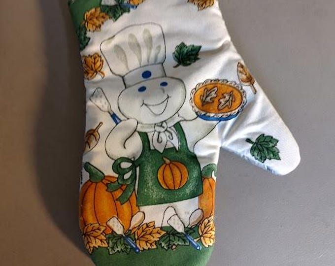 Pillsbury Doughboy Oven Mitt