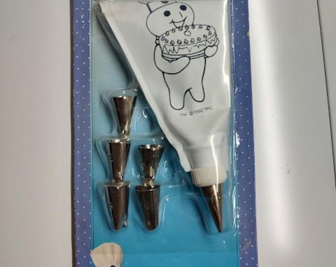 Pillsbury Doughboy Cake Decorating Set