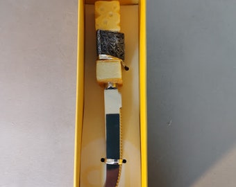 Classic Cheese Knife