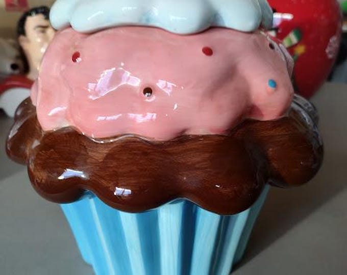 Strawberry Cupcake Cookie Jar