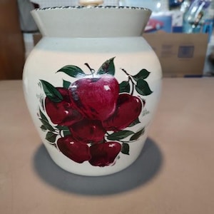 Home & Garden Party Cookie Jar