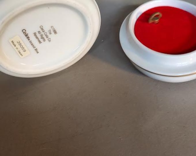 Coca Cola Musical Keepsake Box