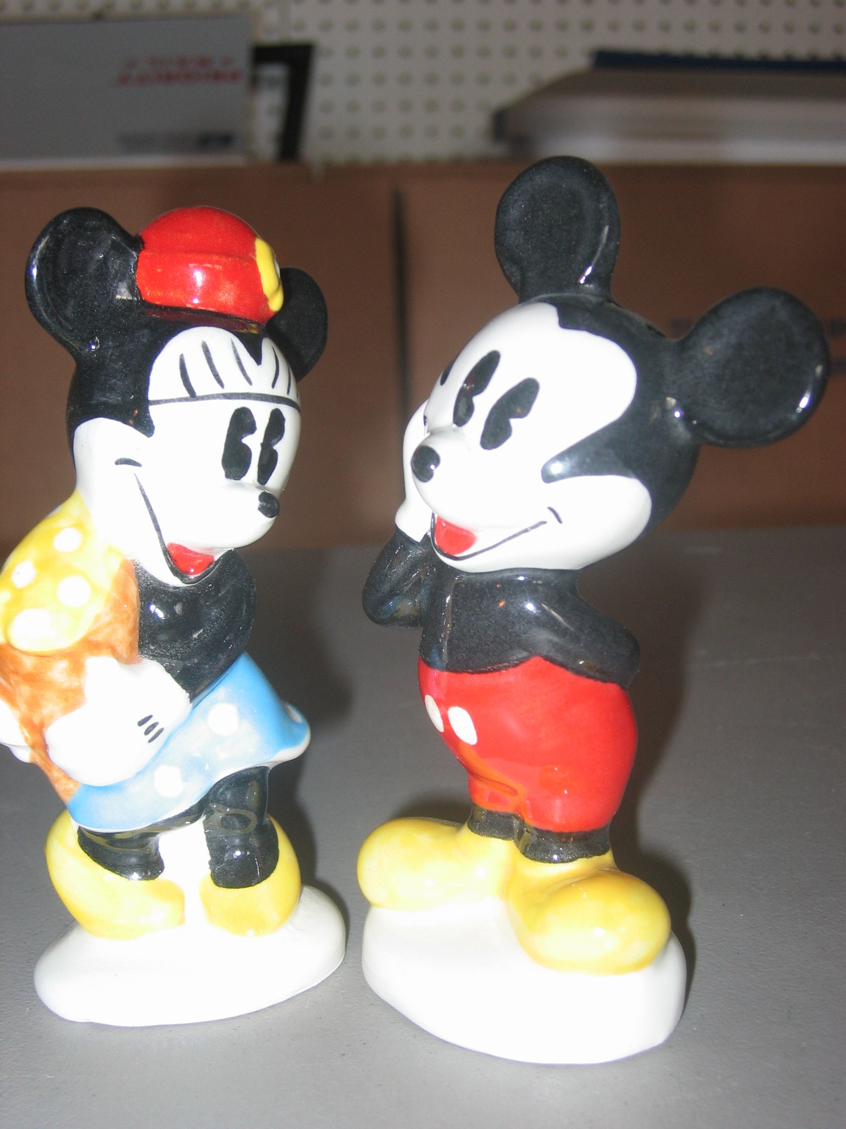 Mickey and Minnie Mouse Classic Salt and Pepper Set