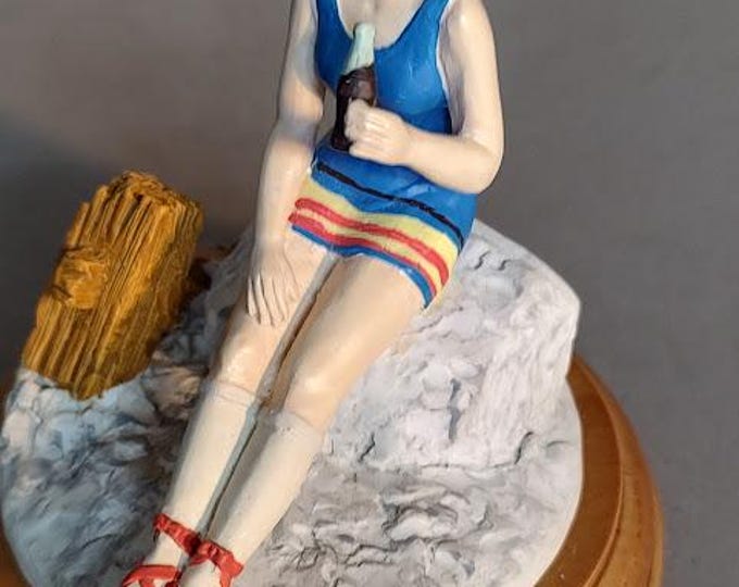 Coca Cola Figurine