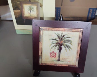 Tropical Trivet with Wooden Stand