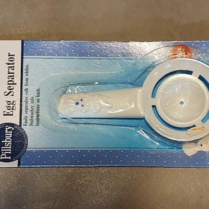 Pillsbury Doughboy Egg Separator