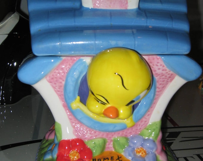 Looney Tunes Tweety Cookie Jar