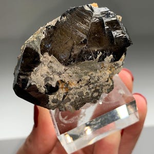 Unusual Size Cassiterite from La Paz, Bolivia *