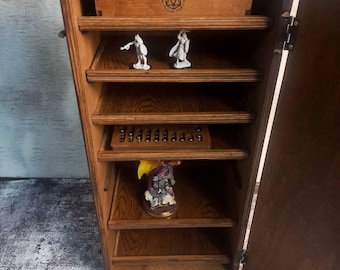 Organizador de escritorio accesorios dnd, almacenamiento de dados y miniaturas Bandeja magnética y gabinete de exhibición de dados