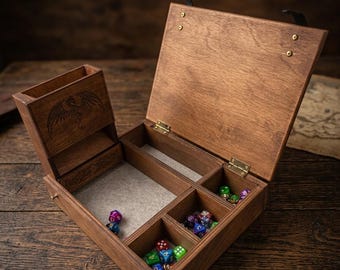 Dice Sets Organizer Dice tower Wooden Box Organizer with Sections for Storing Dice Accessories Terry Type Setting Personalization of Images
