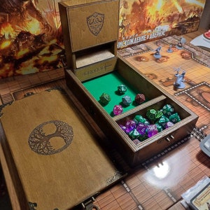 Custom DnD Vault for Dice in Burn Old Wood Style, DnD Dice Case, Personalized Dice Box Storage, Dice Rollitng Tray and Vault Dice Tower