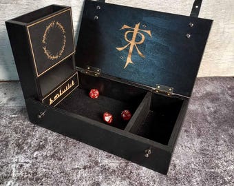 Bandeja negra y torre Logotipo del juego de mesa Tolkien Grabado personalizado hecho a mano Caja de dados El señor de los anillos personalizada El mejor regalo de DnD LOTR