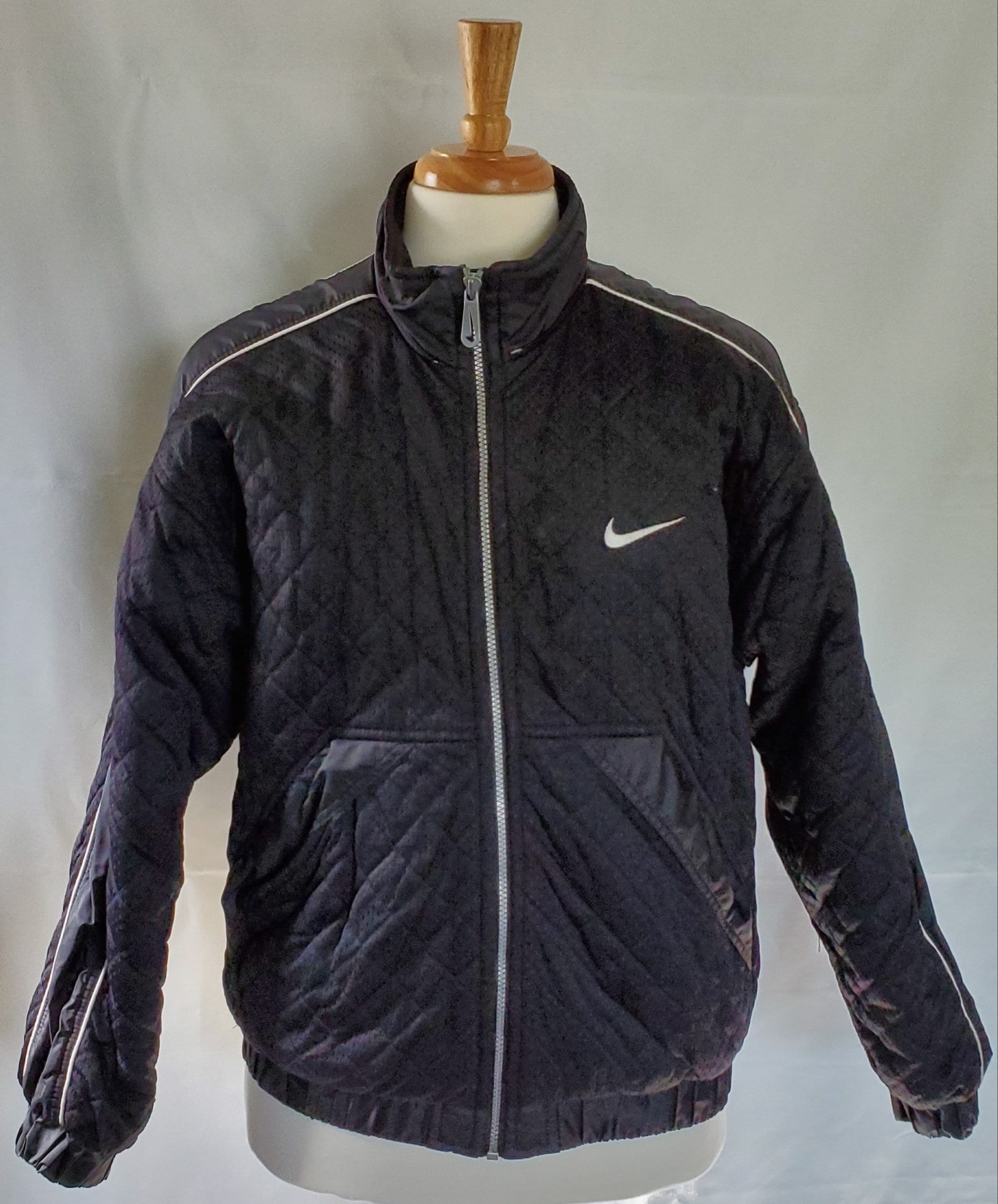 nike vintage puffer jacket