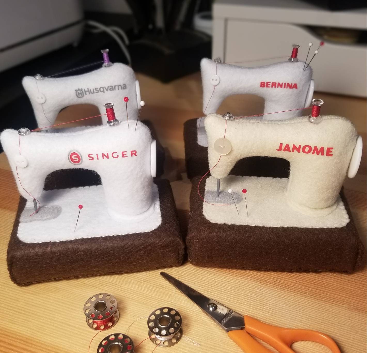 How To Sew A Sewing Machine Pin Cushion Using A Sponge