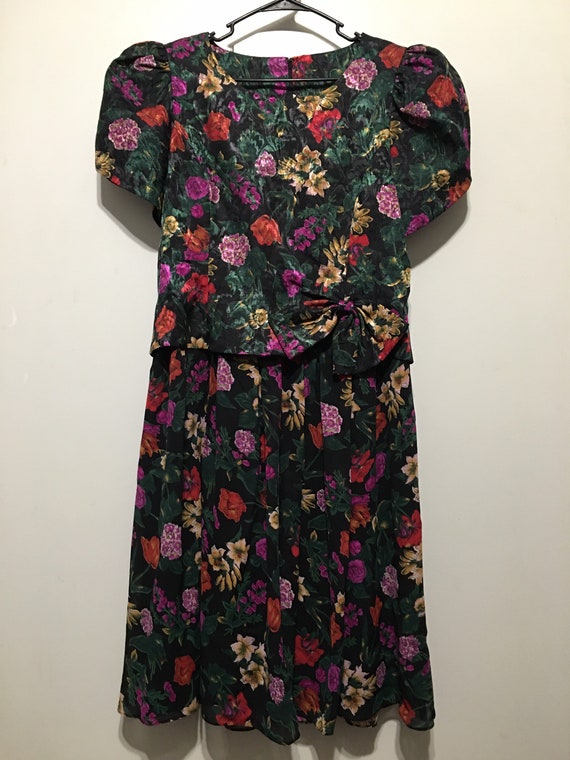 1980s Floral Sheer Overlay Puff Sleeve Bowed Peplu