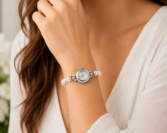 Verzilverd rekbaar horloge met zoetwaterparel voor dames
