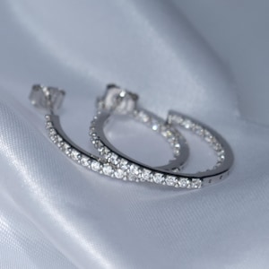 Diamant wie 1 &quot;CZ Pavé Hoops Ohrringe in 925 Sterling Silber / Geschenkbox - Brand NEW Trend, weiblich jeden Alters