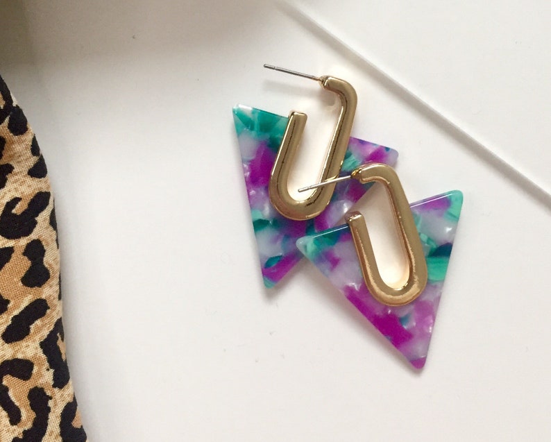 Elizabeth Colourful marble pattern triangle fashion earring