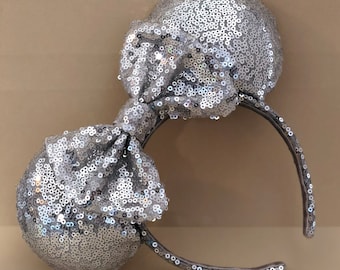 Silver Sequin Mouse Ears. Silver Sequin Bow. Custom Handmade Mouse Ears Headband. Gifts for Her Under 50.