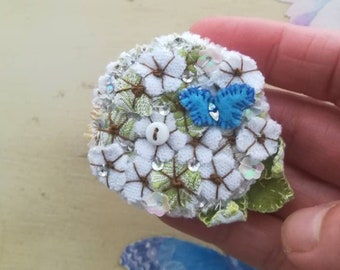 Fabric flower pin/ brooch