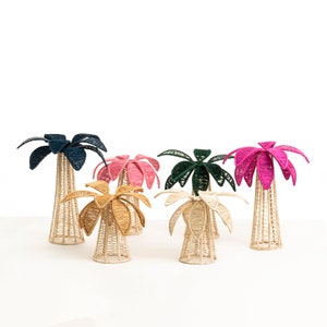 Palm Tree Candle Holder / Straw Tableware / Home Table Decor / Raffia Dinnerware / Sustainable / Eco friendly / Flower holder / Colombia