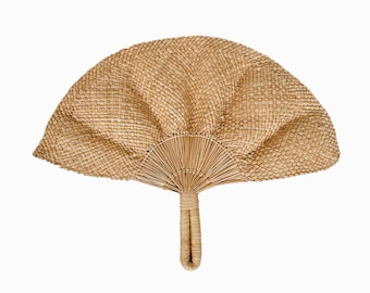 Handwoven Iraca Palm Fan: Boho Wedding Decor