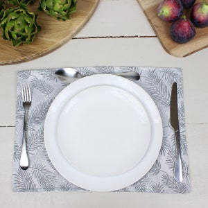 Plume Grey Fern Leaf Country Fabric Placemat Set of 4 / Individual