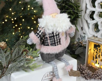 Hanging Santa In Pink Hat