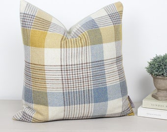 Katrine Cornflower Cushion Cover / Cushion