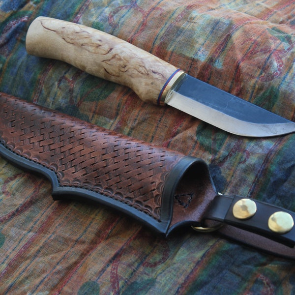 Custom puukko , hunting skinning knife , bushcraft knife , survival , camping , handmade , hf survival school