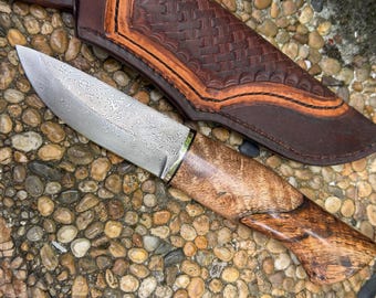 Hunting Knife - Hawaiian Mango handle  , damascus blade , handmade