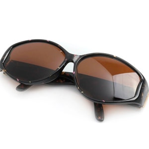 Vintage Christian Dior 2021A 93 Round Women's Dark Brown Sunglasses