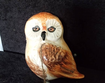 vintage Toni Raymond Babbacombe pottery wise Owl string dispenser. nice hand decorated vintage ceramic bird