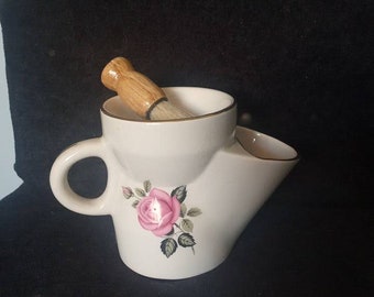 Taza de afeitar de cerámica vintage con un hermoso diseño de rosa retro.perfecto para el jardinero en su vida. Taza de scuttle de afeitado de porcelana de la década de 1950