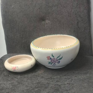 lindo par vintage de tigelas de cerâmica Poole por trudi carter.deco folhagem estilizada retrô cerâmica Poole.fruteira