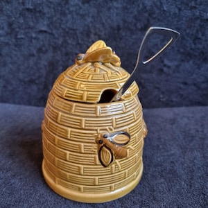 grote vintage porseleinen bijenkorf honeypot.japanese majolica bijenkorf ontworpen honingpot met bijenkruisbloem