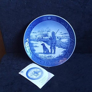 1977 Royal Copenhagen Christmas plate&quot; Immervad bridge.