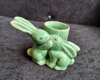 Stunning vintage Sylvac kissing bunnies bunny match vesta holder 1590. Mint Green stylized bunnies.