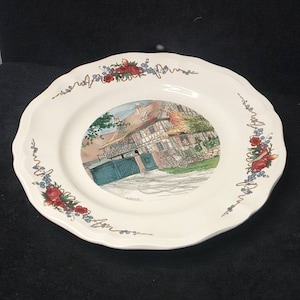 Nice vintage Sarreguemines Obernai Dinner 10inch 25cmsPlates French, H. Loux. Cottage behind gate
