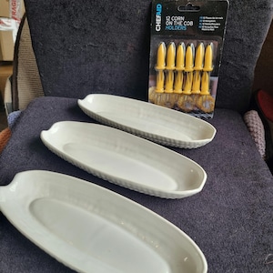 Nice trio of Vintage ICTC London Ceramic Corn On The Cob Dishes White with new corn cob forks included