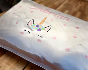 Personalized Satin Pillowcase for Hair and Skin Queen, Sleepover Party favors, Unicorn personalized party, PJ party - Set of 1