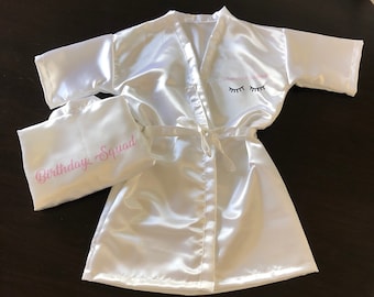 Satin robe, Eyelashes personalized, Spa party, Eyelashes Spa Party, Eyelashes theme, Birthday Squad favors