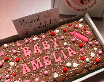 Regalo para recién nacido, regalo para niña recién nacida, regalo personalizado para bebé, regalo personalizado para recién nacido, brownie personalizado para recién nacido, regalo para baby shower