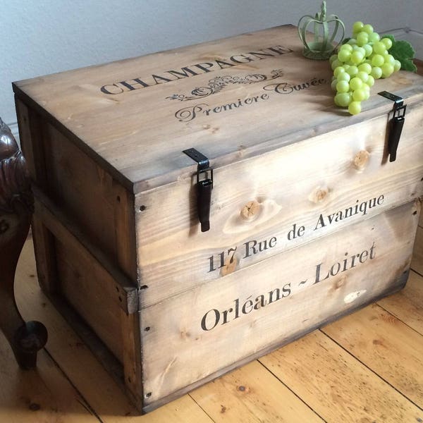 Wooden box cargo box chest table storage box "Champagne Loiret"