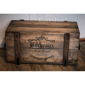 Chest wooden box cargo box bench coffee table Bordeaux image 7